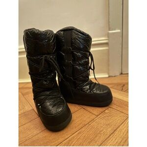 Moncler Black Women's Boots